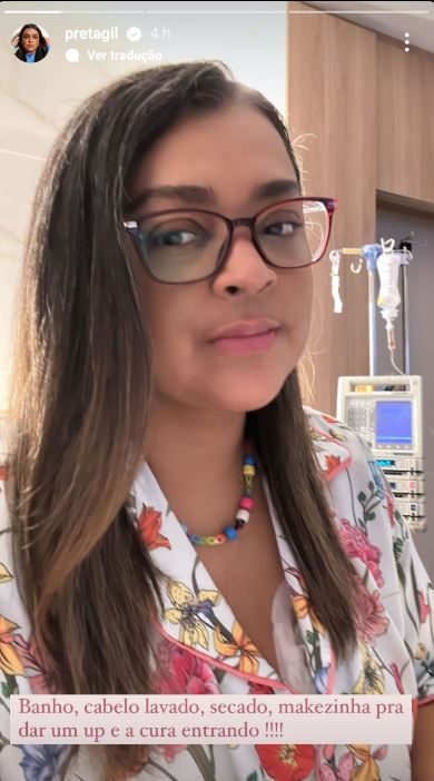 Preta Gil no hospital para fazer quimioterapia
