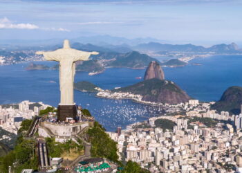 Previsão do Tempo no Rio de Janeiro: Chuvas e Temperaturas Ameno. Créditos: depositphotos.com / rmnunes