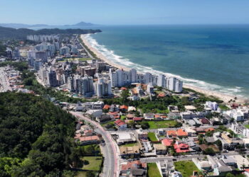 As melhores cidades do Brasil para aproveitar a aposentadoria em 2025