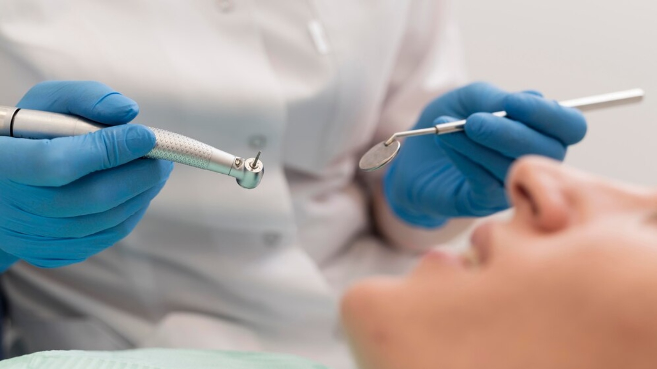 sorriso perfeito e saudável dentes de celebridade saúde bucal