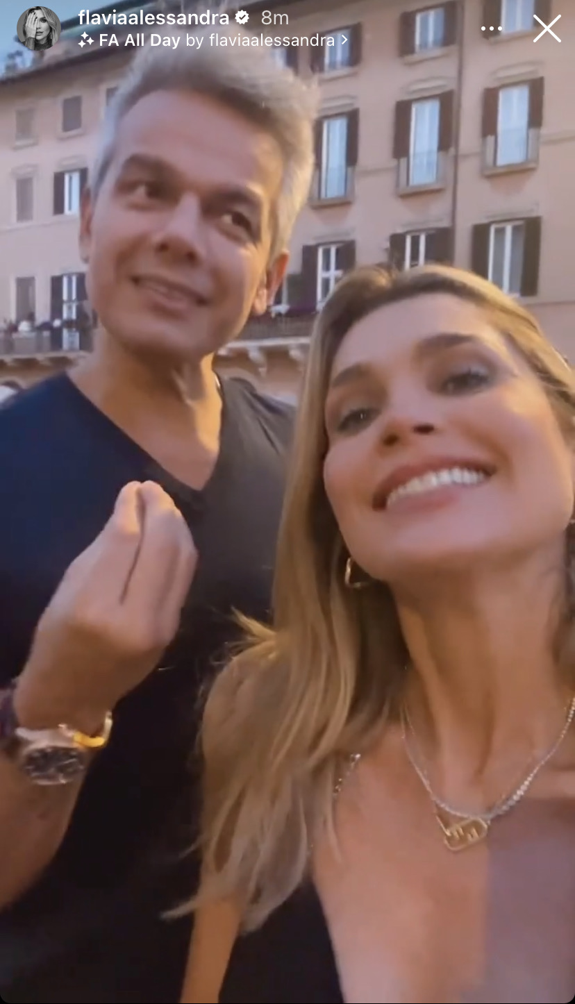 Stories de Flávia Alessandra ao lado do marido, em Roma