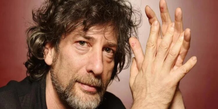 Quem é Neil Gaiman, criador de 'Sandman' acusado de abuso sexual e outras bizarrices?