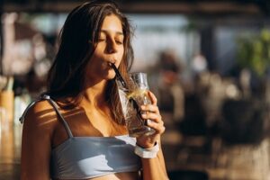 Álcool,prejudica o cérebro; entenda estudo. Imagem: FreePik