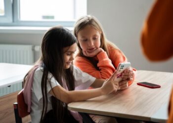 celulares nas escolas