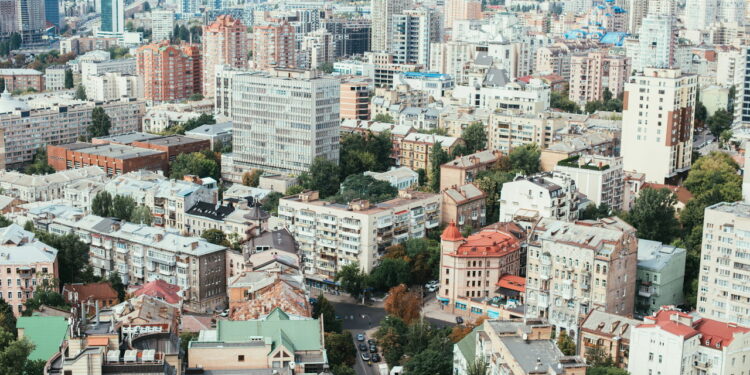 Cidade - Créditos: depositphotos.com / VitalikRadko