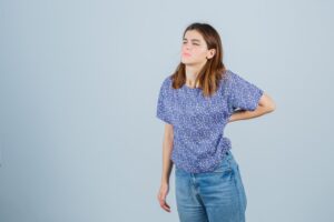 Diástase abdominal: conheça os sintomas e tratamentos. Imagem: FreePik
