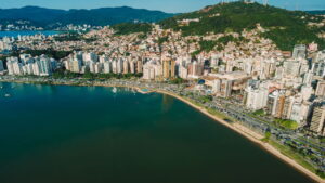 O que Florianópolis tem feito que está chamando a atenção do país inteiro