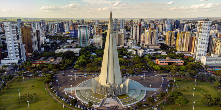 Maringá - PR. Créditos: (depositphotos.com / Rdziura)