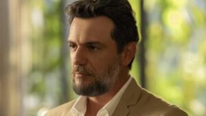 Molina está vivo