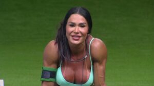 Gracyanne Barbosa água