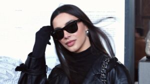 De influenciadora à empreendedora de sucesso na moda praia