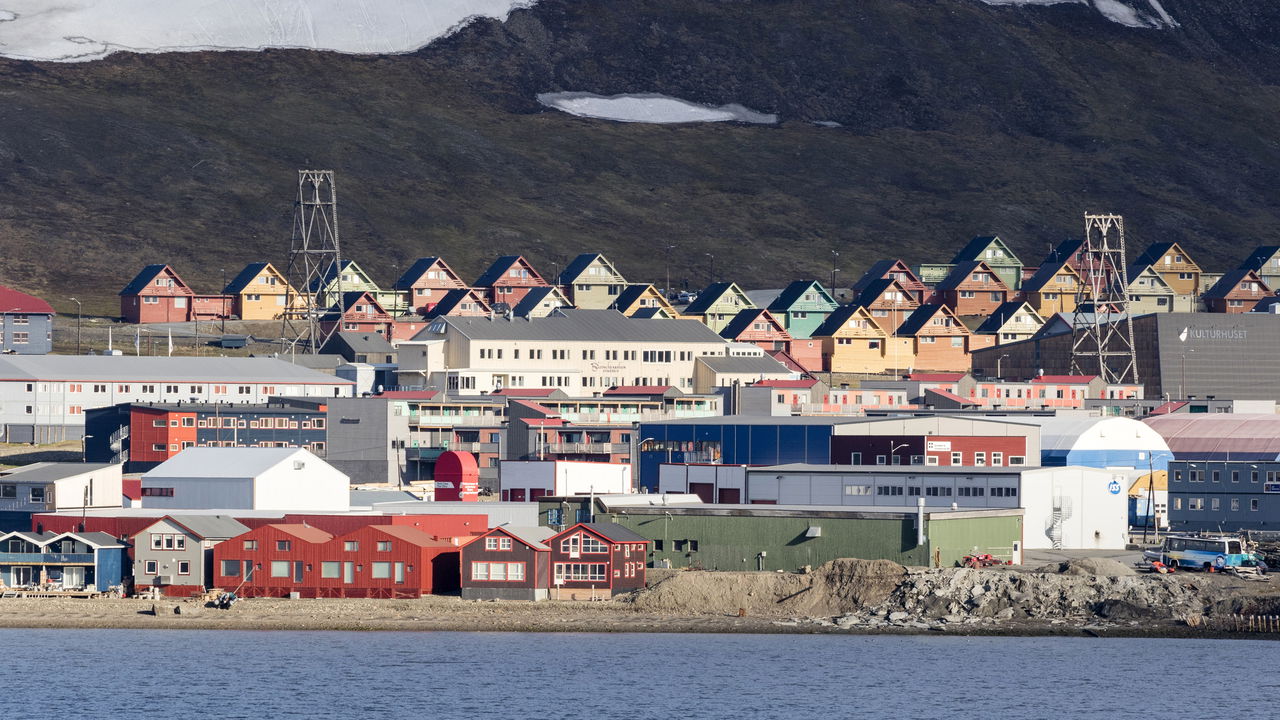 A cidade norueguesa onde o sol desaparece por meses