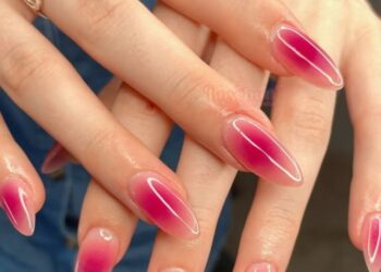 aura nails