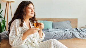 3 chás calmantes que você precisa conhecer para dormir melhor