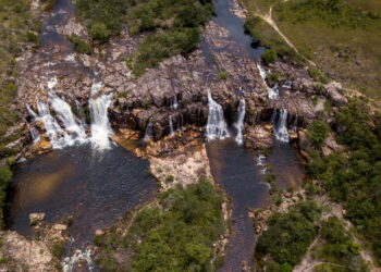 Trilhas, cachoeiras e paisagens de tirar o fôlego