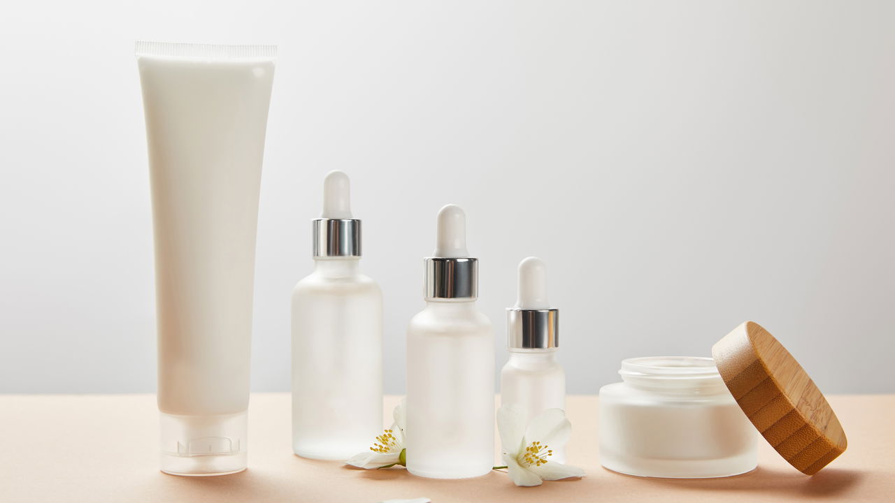 Dermatologistas indicam produtos de skincare acessíveis 