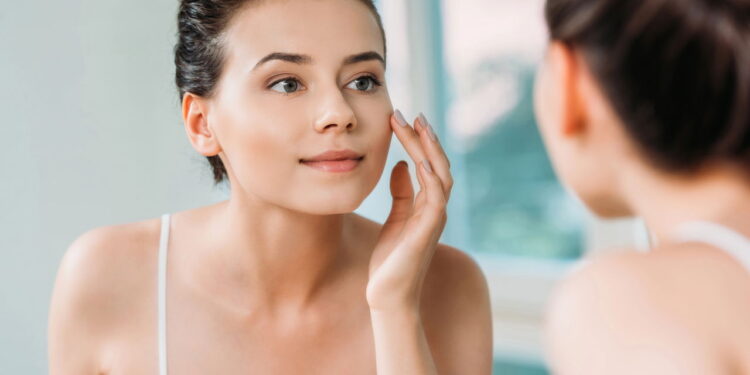 A técnica de skincare que está revolucionando a beleza brasileira