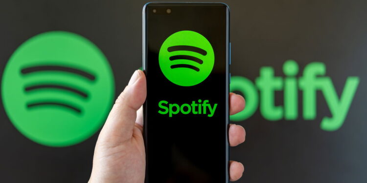 Spotify revela novo plano com áudio de alta qualidade e extras exclusivos