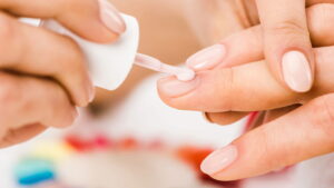 Descubra a praticidade e a beleza das soap nails
