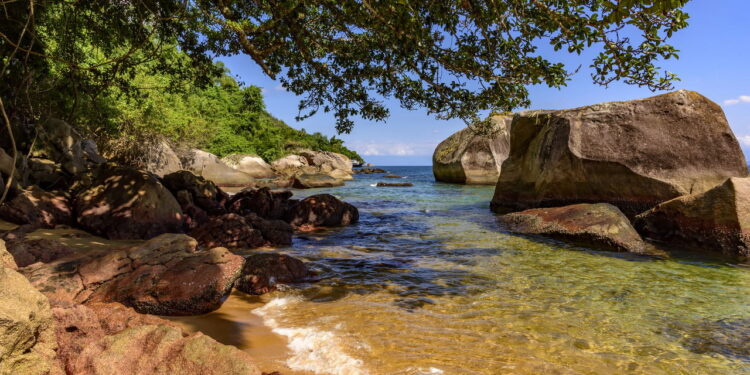 Conheça um arquipélago mágico, um paraíso secreto brasileiro