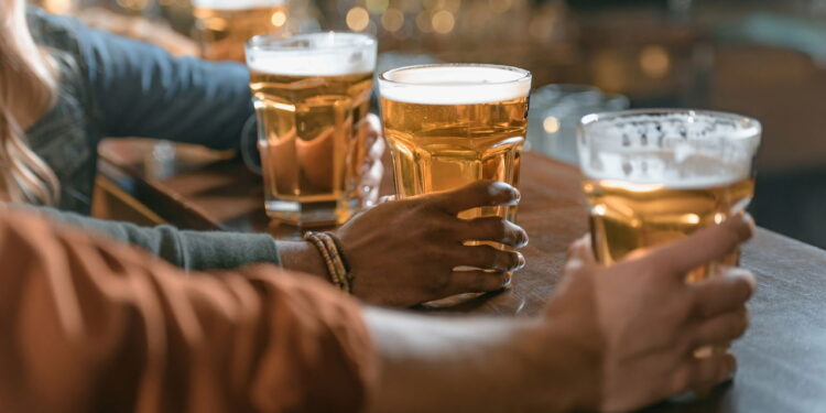 O que a cerveja faz com o açúcar no seu sangue vai te surpreender