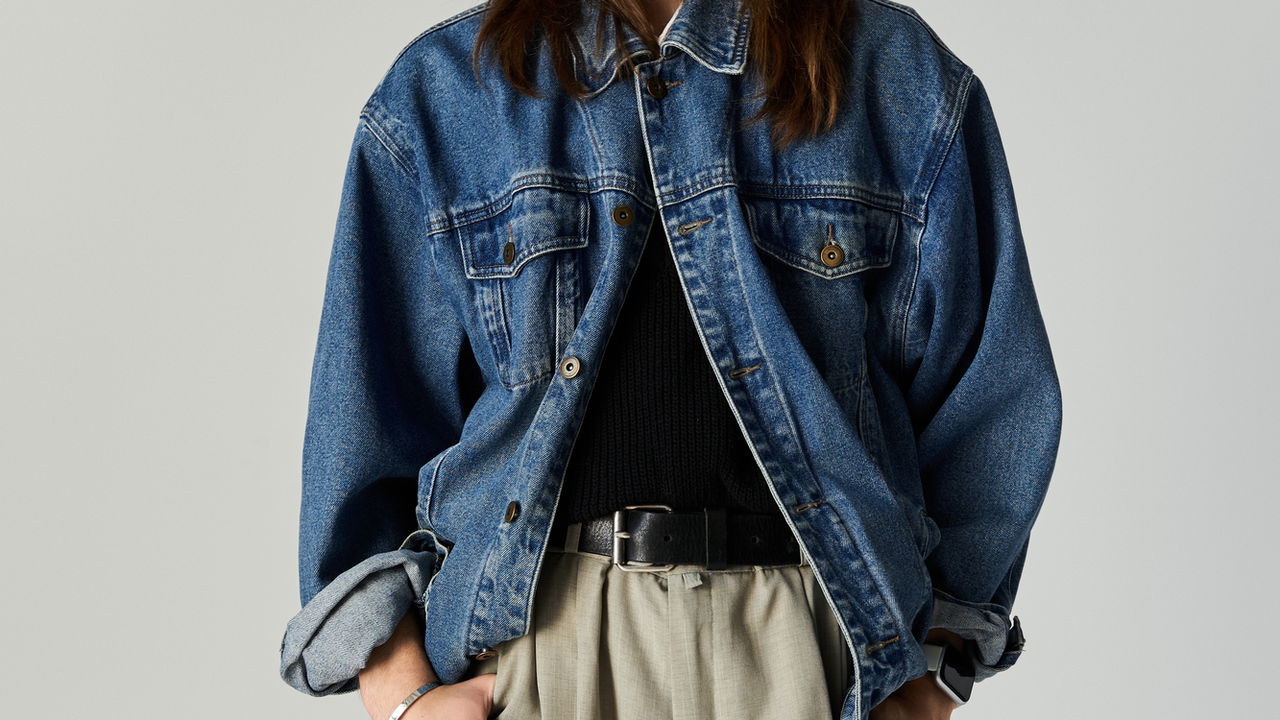 Transforme seu look com a jaqueta jeans, dicas e tendências