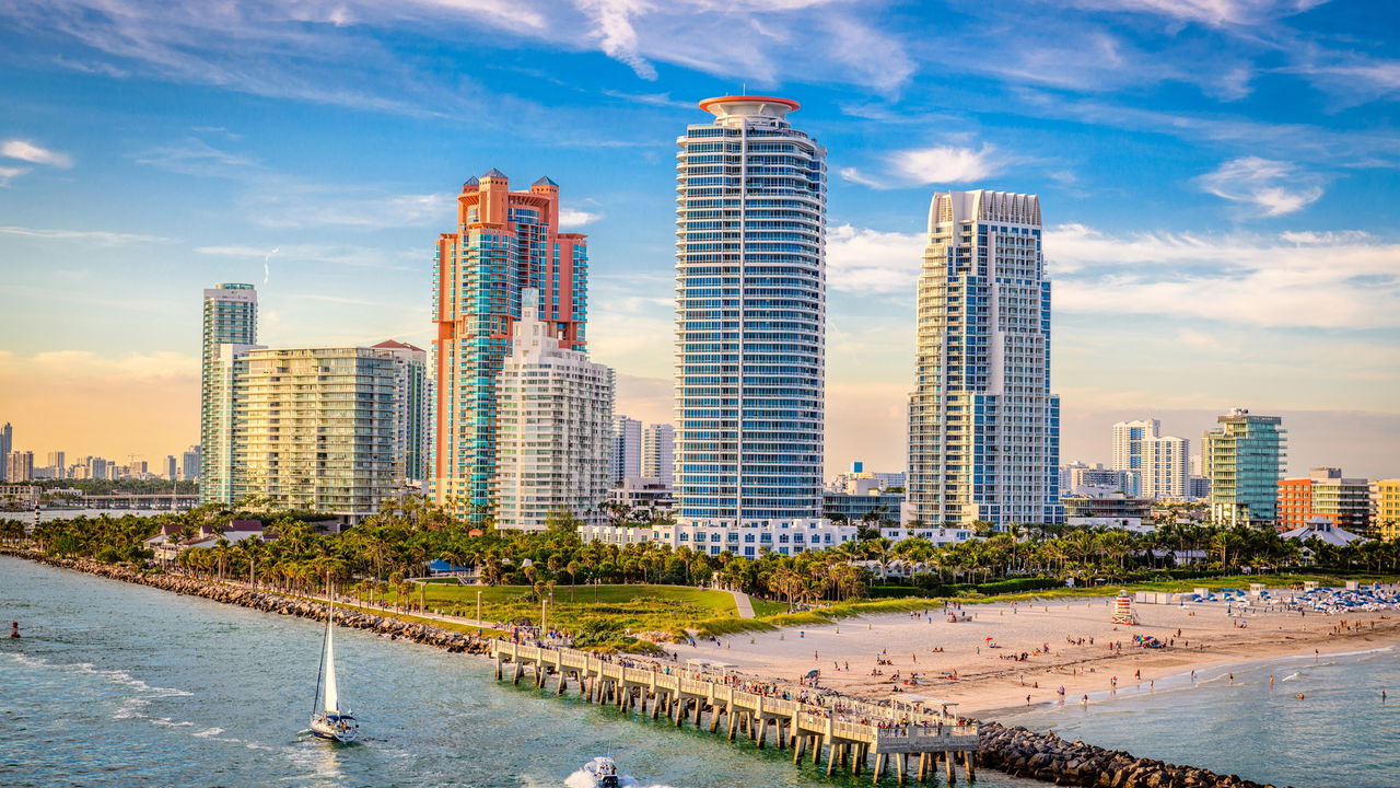 Quem ama praias e cultura precisa conhecer essas duas cidades