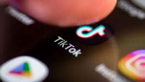 Você nem imagina qual aplicativo superou TikTok e Instagram