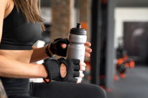 Whey caseiro: será que mistura cumpre o prometido? Imagem: FreePik