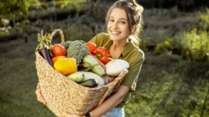 Os melhores vegetais para plantar em casa e colher o ano todo
