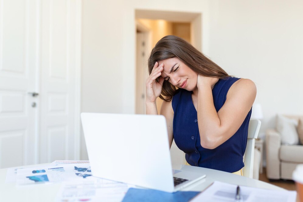 Esgotamento profissional? Veja os sintomas. Imagem: FreePik