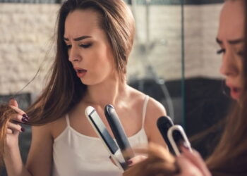 Como recuperar cabelos danificados pelo calor da chapinha
