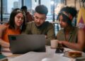 Geação Z: como se adaptar ao mercado de trabalho? Imagem: FreePik