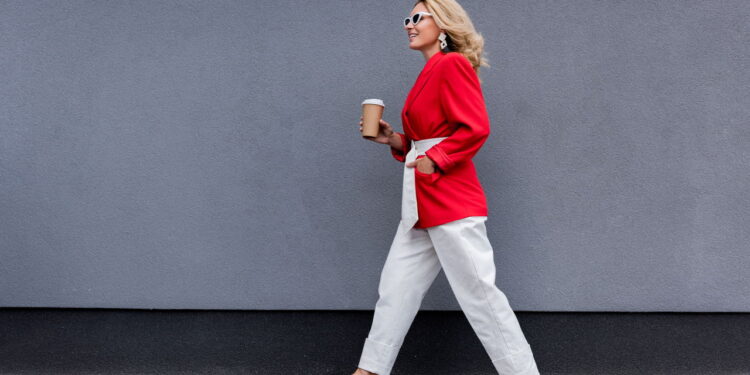 Looks confortáveis para o dia a dia com um toque de estilo