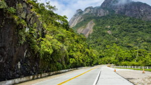 Aventure-se nas cidades serranas do Brasil que são verdadeiros paraísos secretos