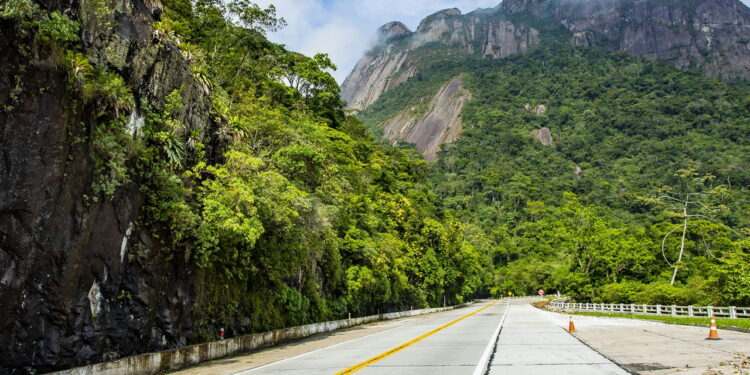 Aventure-se nas cidades serranas do Brasil que são verdadeiros paraísos secretos