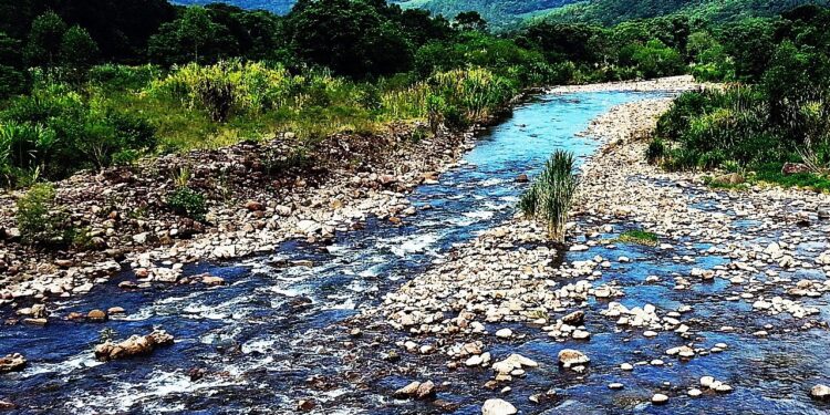 Essa cidade surpreendente virou o destino queridinho de quem ama aventura