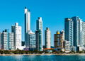 Cidade do sul cresce com luxo e ganha apelido de Dubai brasileira