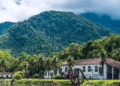 Entre montanhas e mar este refúgio parece um sonho real