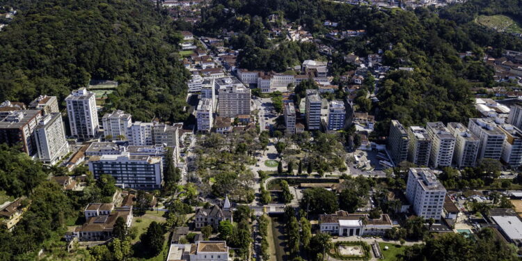 Petrópolis - Créditos: depositphotos.com / julioricco