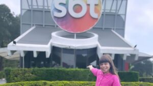 atriz do sbt