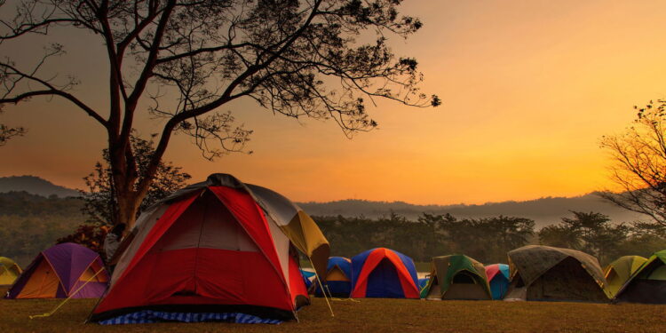 Melhor destino de camping no Brasil surpreende viajantes