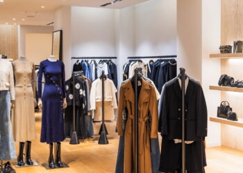 Transforme seu look com o poder ousado dos casacos-vestidos
