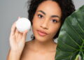 Clean beauty está dominando o skincare e você precisa saber por quê