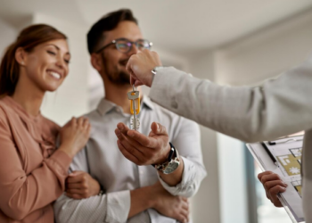 Comprar um imóvel vale a pena? Imagem: FreePik
