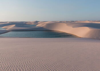 O deserto mais surpreendente do Brasil muda com a chuva