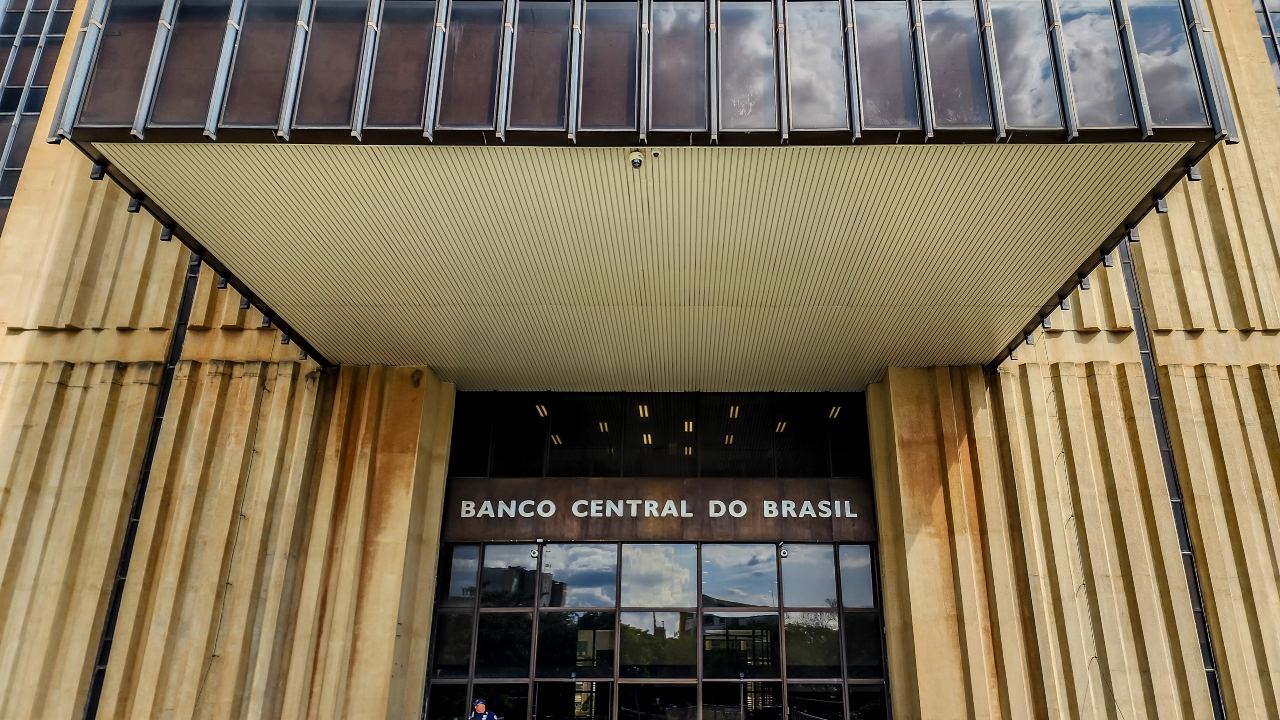 Dinheiro esquecido no banco