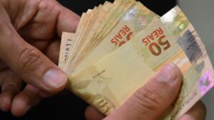 Dinheiro esquecido no banco