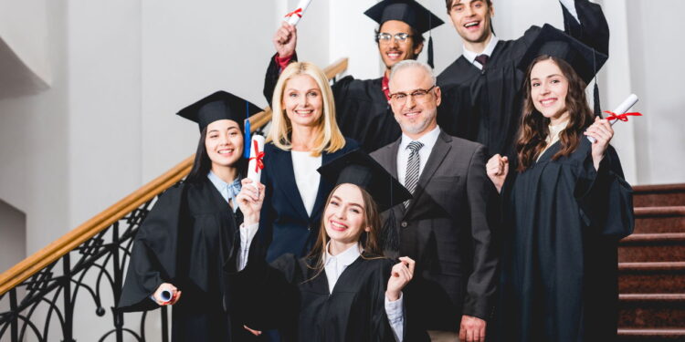 Quer ser professor? Veja como o MEC está incentivando os novos docentes