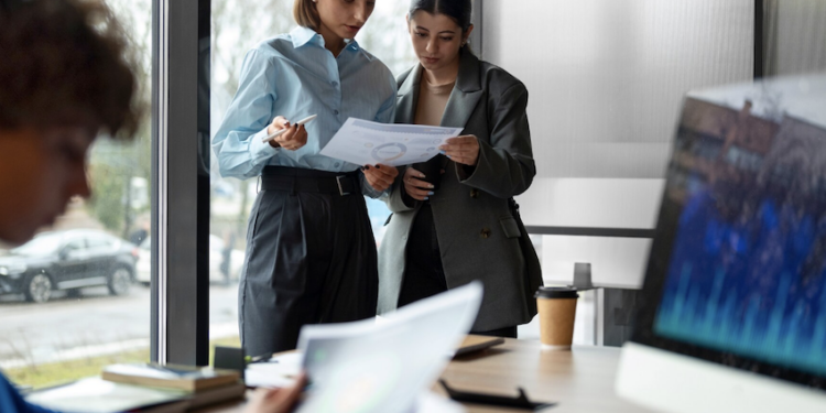 Gestão financeira é importante para empreendedores. Imagem: FreePik